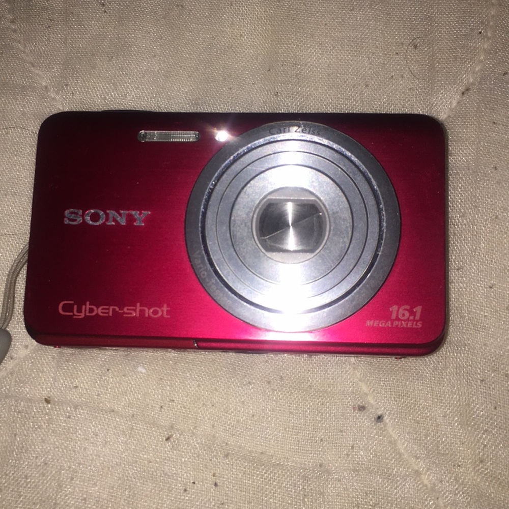 Sony Cybershot DSC-W650